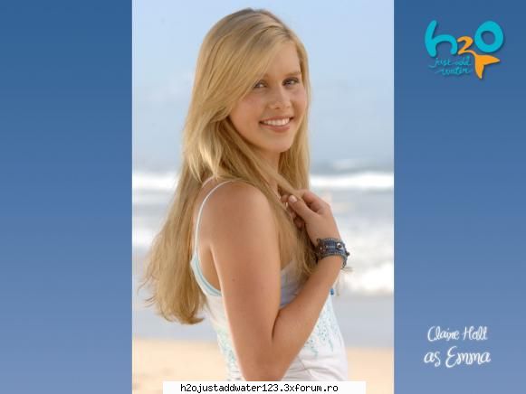 un exemplu :razz: poze cu emma - claire holt